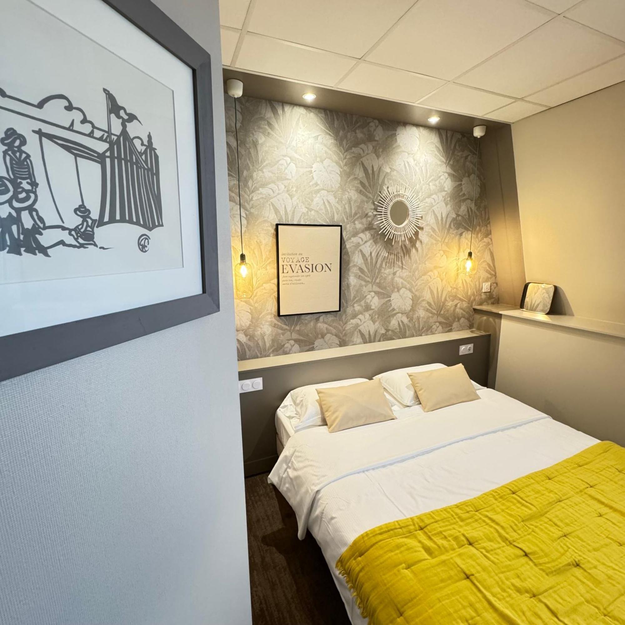 Cit'Hotel Les Alizes ดีนาร์ ภายนอก รูปภาพ
