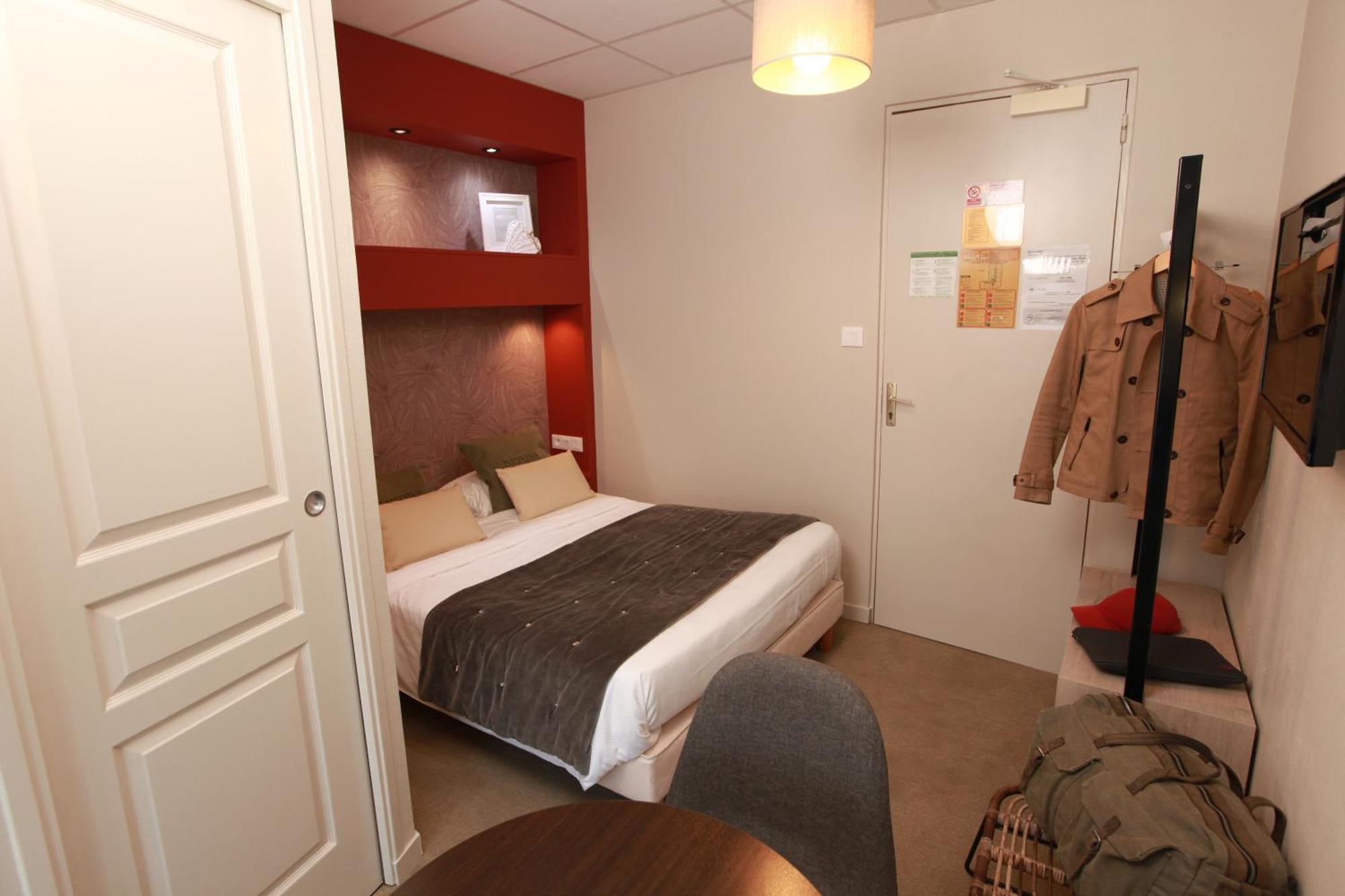 Cit'Hotel Les Alizes ดีนาร์ ภายนอก รูปภาพ