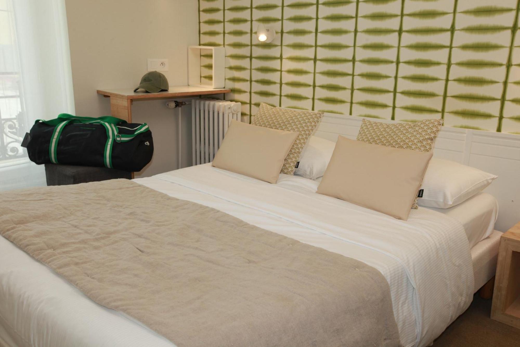 Cit'Hotel Les Alizes ดีนาร์ ภายนอก รูปภาพ