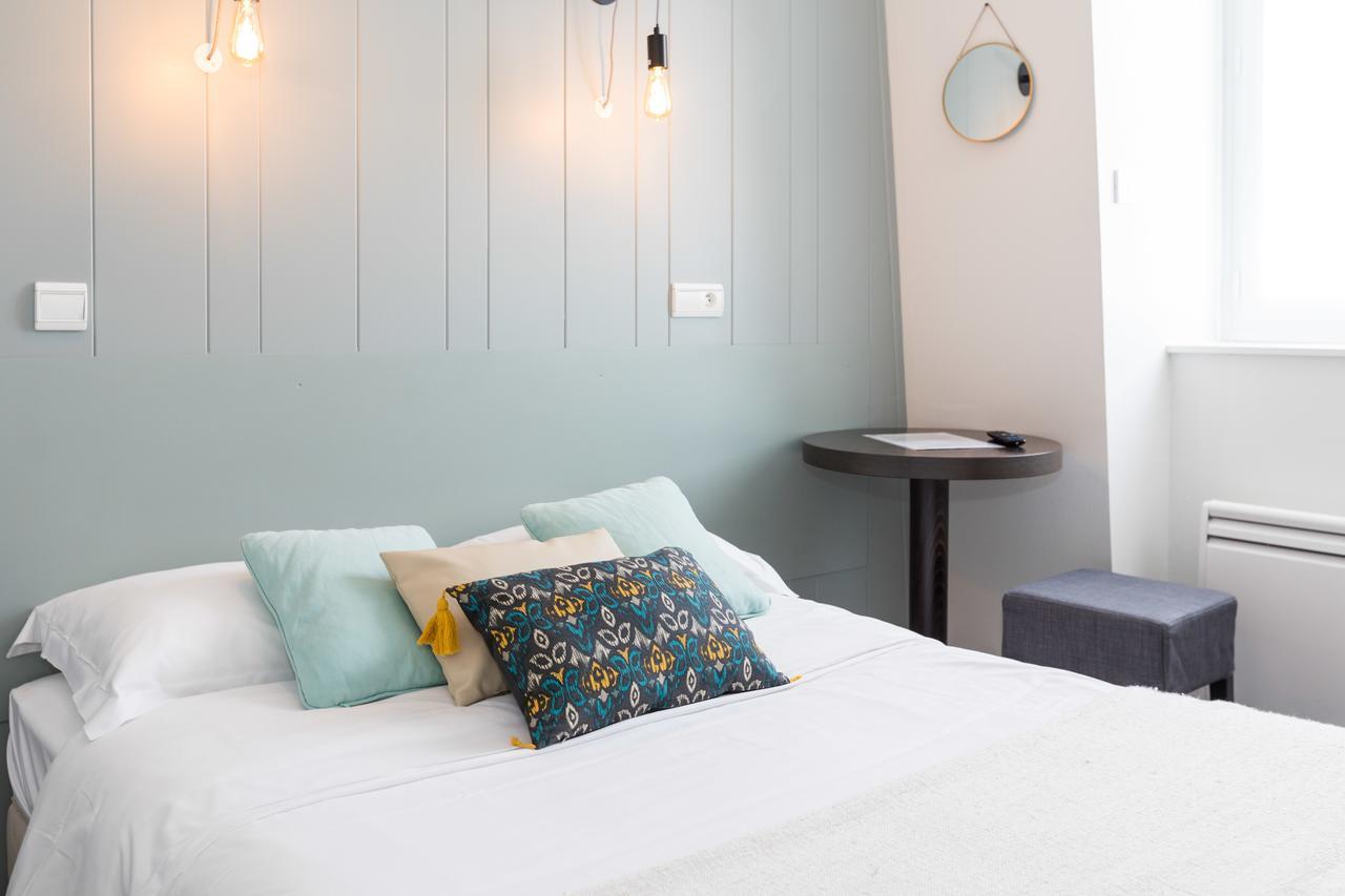Cit'Hotel Les Alizes ดีนาร์ ภายนอก รูปภาพ