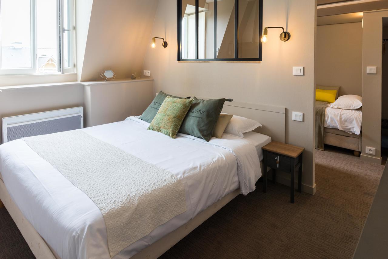 Cit'Hotel Les Alizes ดีนาร์ ภายนอก รูปภาพ